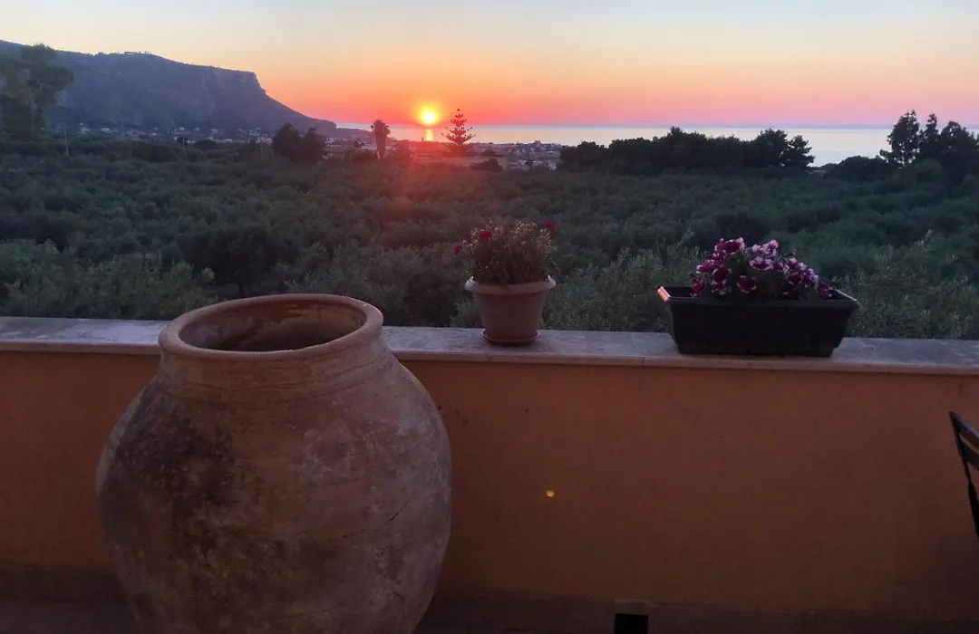 Casale Belvedere vista mare-1